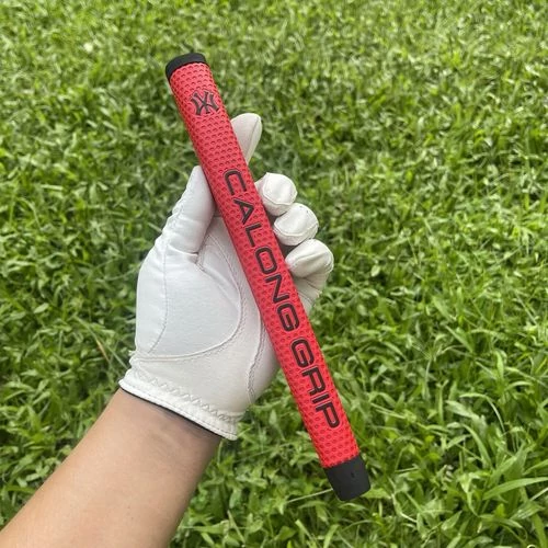 Golf club grip markings