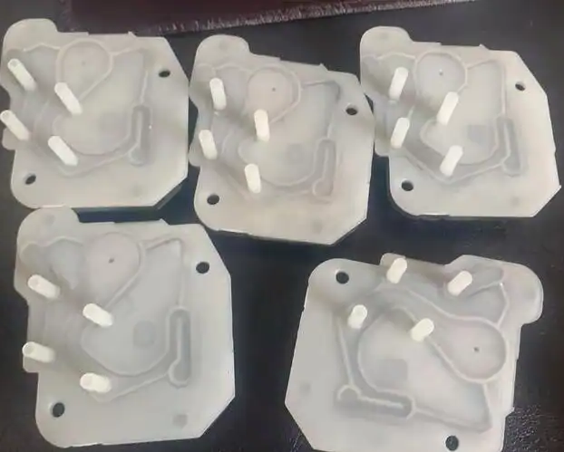 Laser welding effect on white plastic